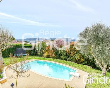 Maison 670 000 € - 132 m²