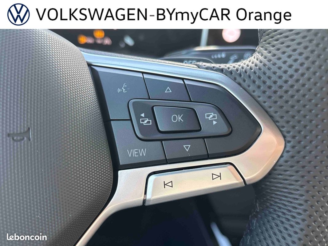 VOLKSWAGEN Golf 1.5 eTSI EVO2 150 DSG7 R-Line Edition (image 30)