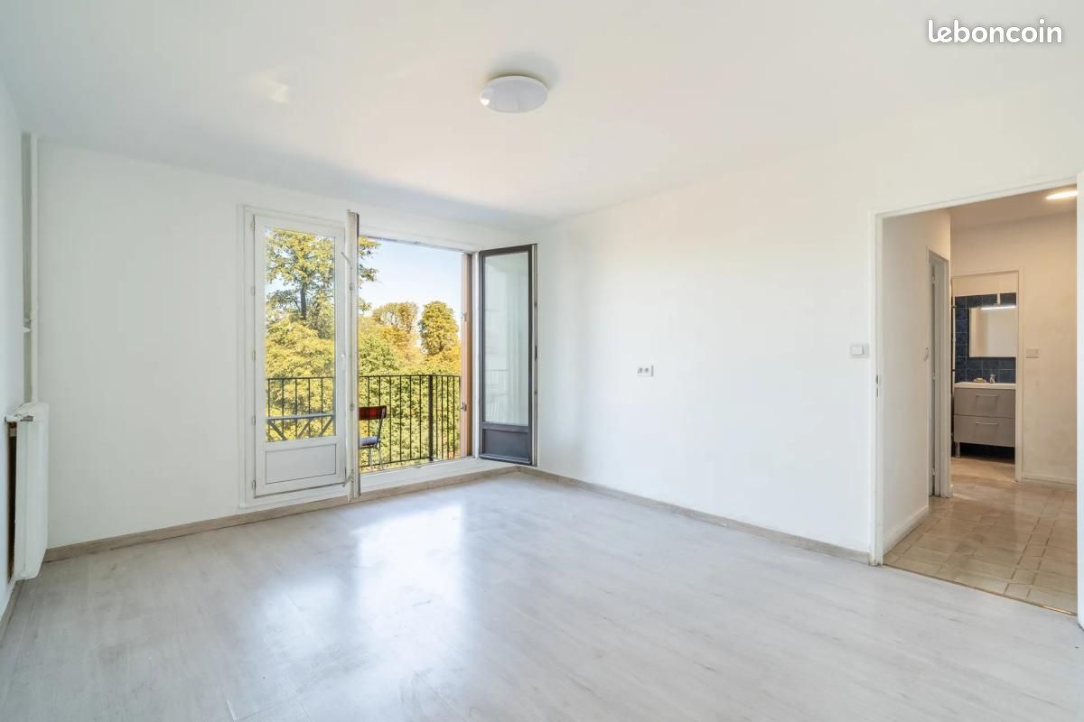 Appartement 2 pièces 45 m² · à Saint-Denis · 45 m² · 165 000 €