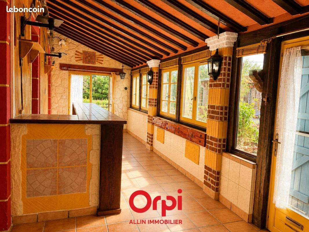 Maison 3 pièces 132 m² · à Courçais · 132 m² · 67 000 €