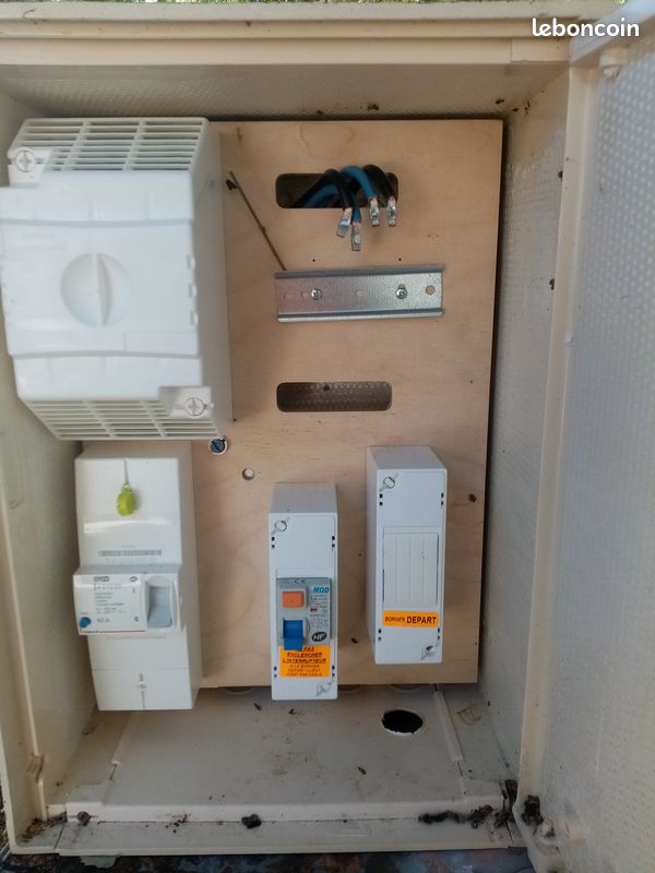 Coffret chantier EDF (branchement provisoire) (image 2)