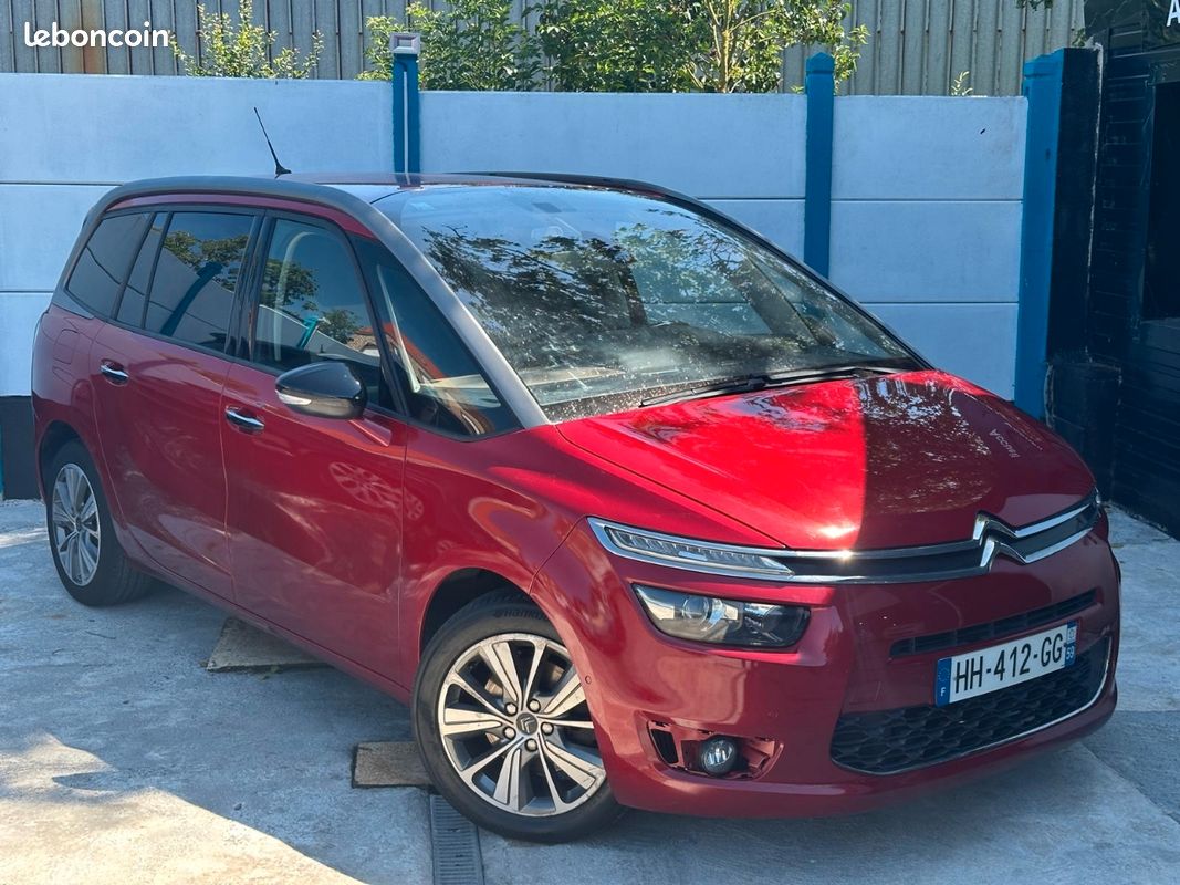 CITROËN C4 2.0 hdi 150Ch Grand Picasso / 7 places/ clim / gps/ FULL / plusieurs factures / 175000km (image 2)