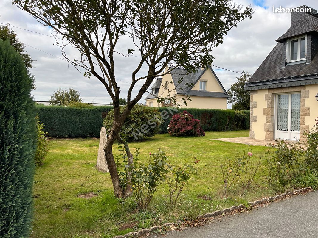 Maison 4 pièces 99 m² · à Sérent · 99 m² · 860 €