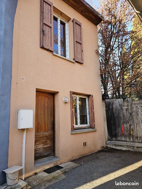 Maison 2 pièces 50 m² · à Saint-Juéry · 50 m² · 60 000 €