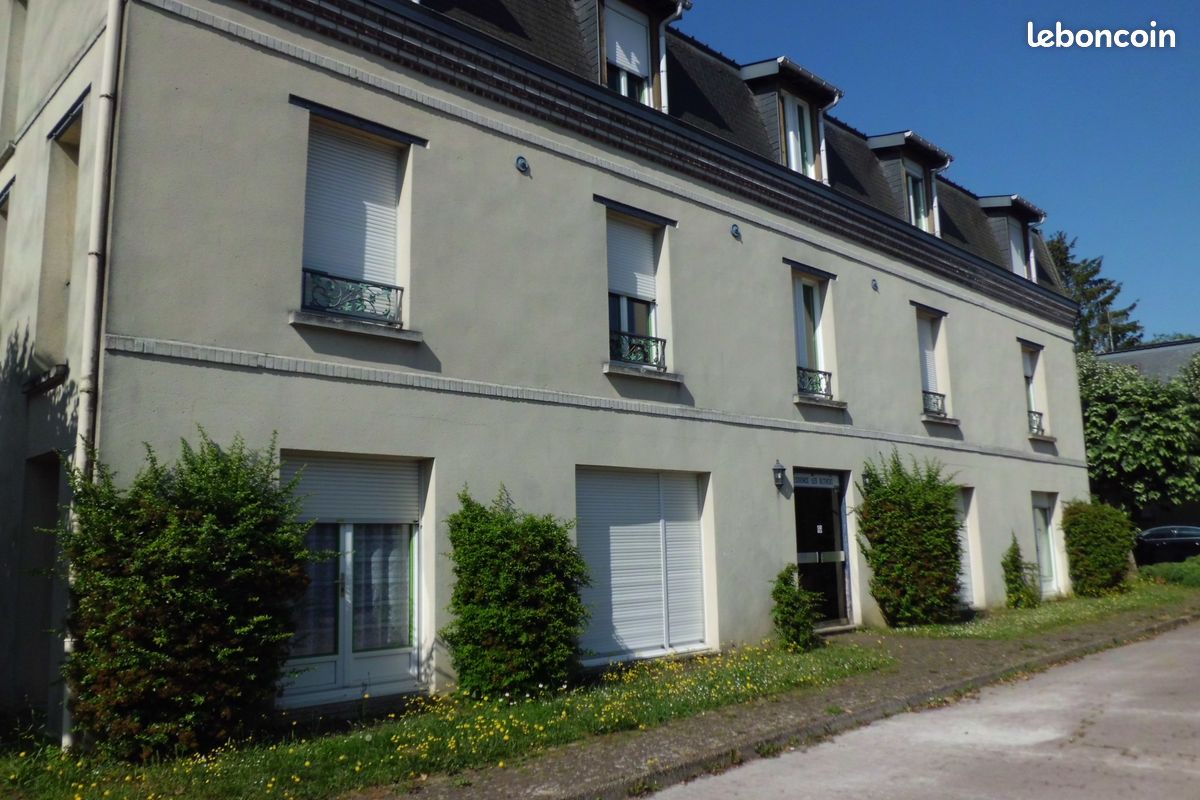 Appartement 1 pièce 28 m² · à Villers-Cotterêts · 28 m² · 440 €