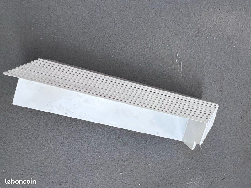Lot de 10 Angles extérieur pour bandeau de rive blanc pvc longueur 280mm 50x50 (image 4)