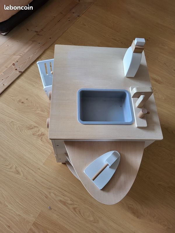 VERTBAUDET Machine à Laver Et Repasser En Bois – Jouet D’Imitation – 66x41x65 Cm – Dès 3 Ans – Accessoires Inclus