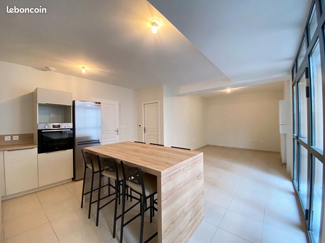 Appartement 2 pièces 49 m² · à Bourges · 49 m² · 706 €/mois