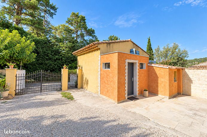Maison 3 pièces 65 m² · à Mormoiron · 65 m² · 175 000 €