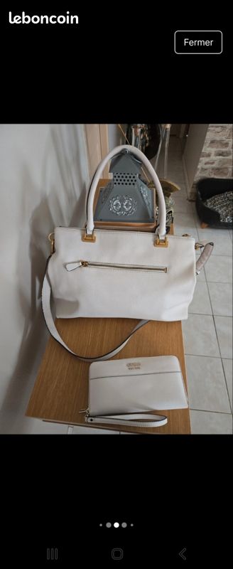 Sac a main et portefeuille guess (image 12)