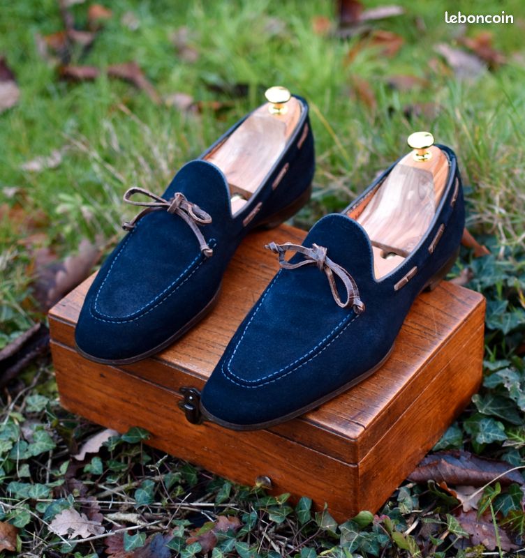 Mocassins Carolina Herrera En Daim Bleu Marine Pour Homme Taille 8 - Occasion