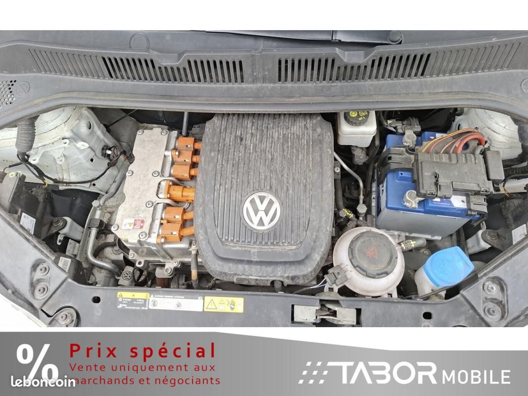 Volkswagen E-Up CCS Climatronic SHZ LM Winter-Paket (image 10)