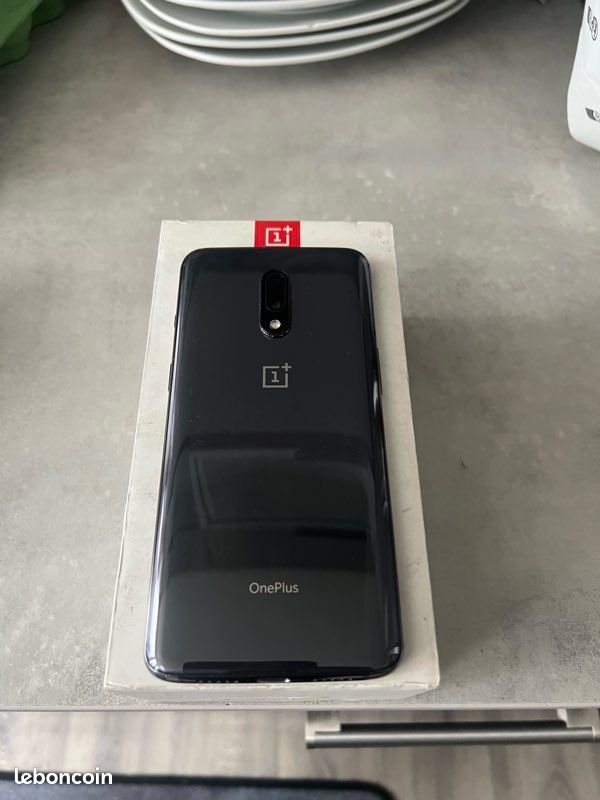 Smartphone One plus 7 256go - 8go RAM (image 2)