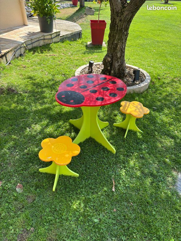 Table enfant jardin (image 1)