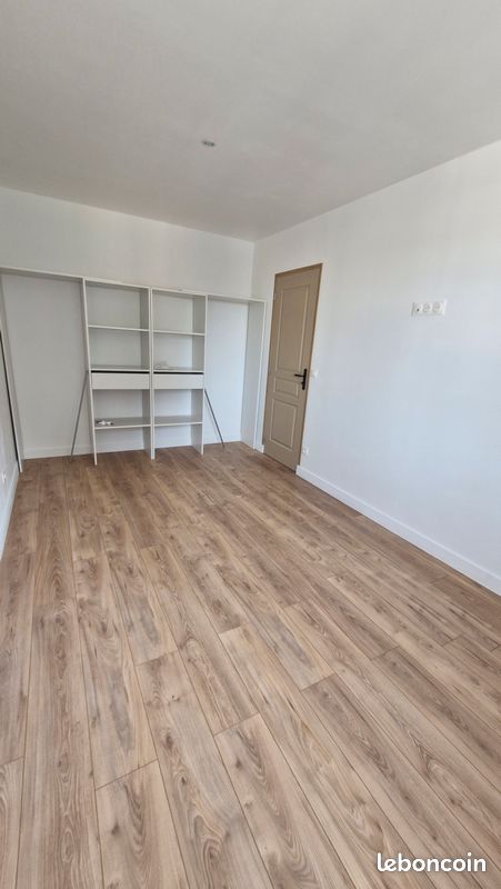 Maison 4 pièces 90 m² · à Ombrée d'Anjou · 90 m² · 800 €/mois