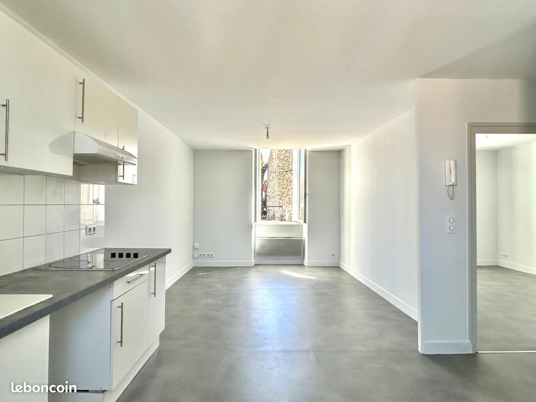 Appartement 2 pièces 37 m² · à Périgueux · 37 m² · 445 €