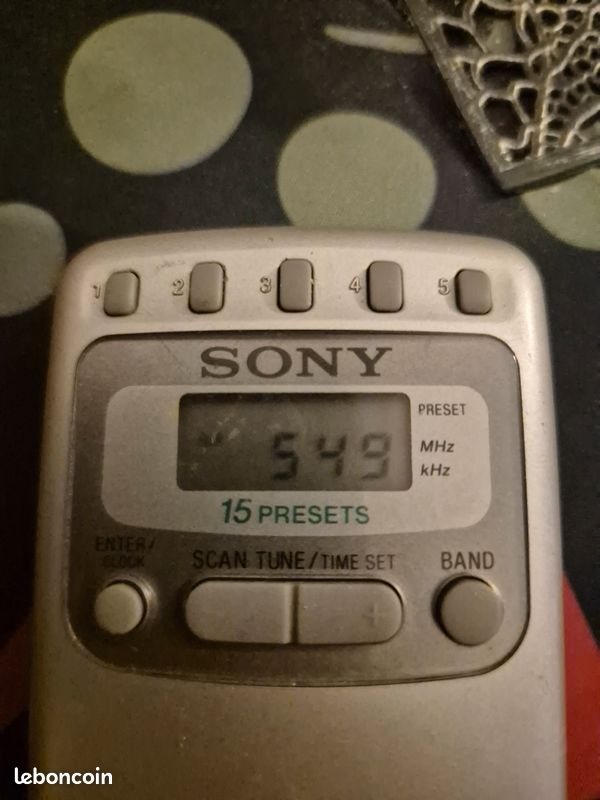 Radio FM SONY ICF-M600 - Photo, audio & vidéo