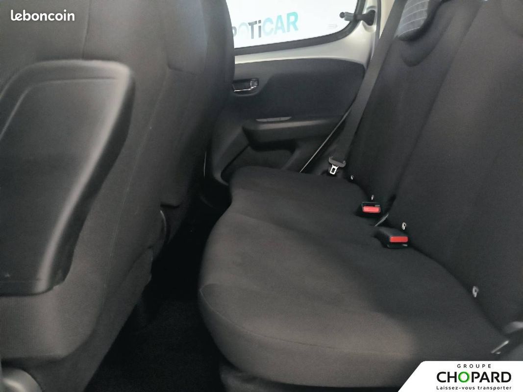 PEUGEOT 108 VTi 72ch S&S BVM5 Collection TOP (image 11)
