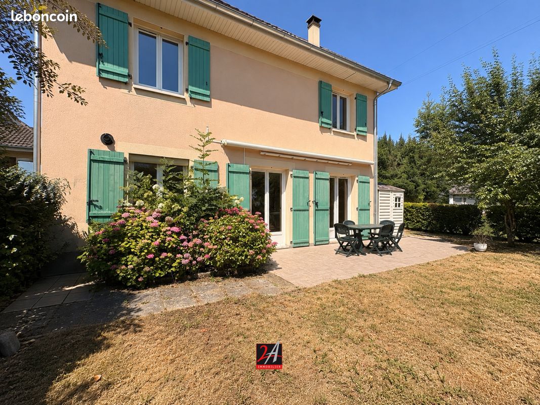 Maison 5 pièces 116 m² · à Rumilly · 116 m² · 404 000 €