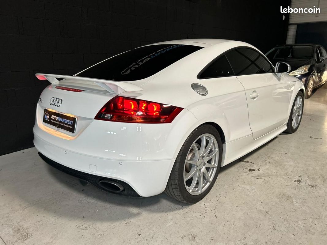 AUDI TTRS ENTRETIEN AUDI/ PALETTES AU VOLANT/ 2.5 TFSi 340Ch BV S-tronic (image 2)