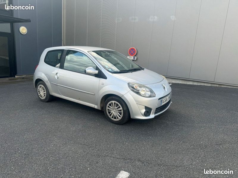 Renault TWINGO II 1.5 DCI 85CH DYNAMIQUE (image 1)