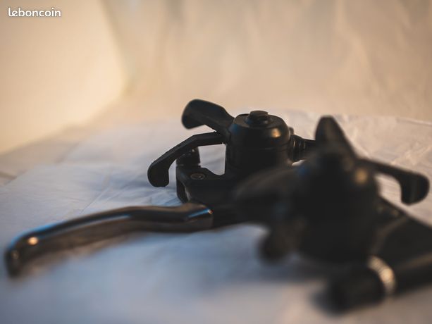 Leviers De Frein Et Dérailleur Shimano STX SE ST-MC30 - Neufs NOS (New Old Stock), 7 Vitesses, Noir, Pour VTT