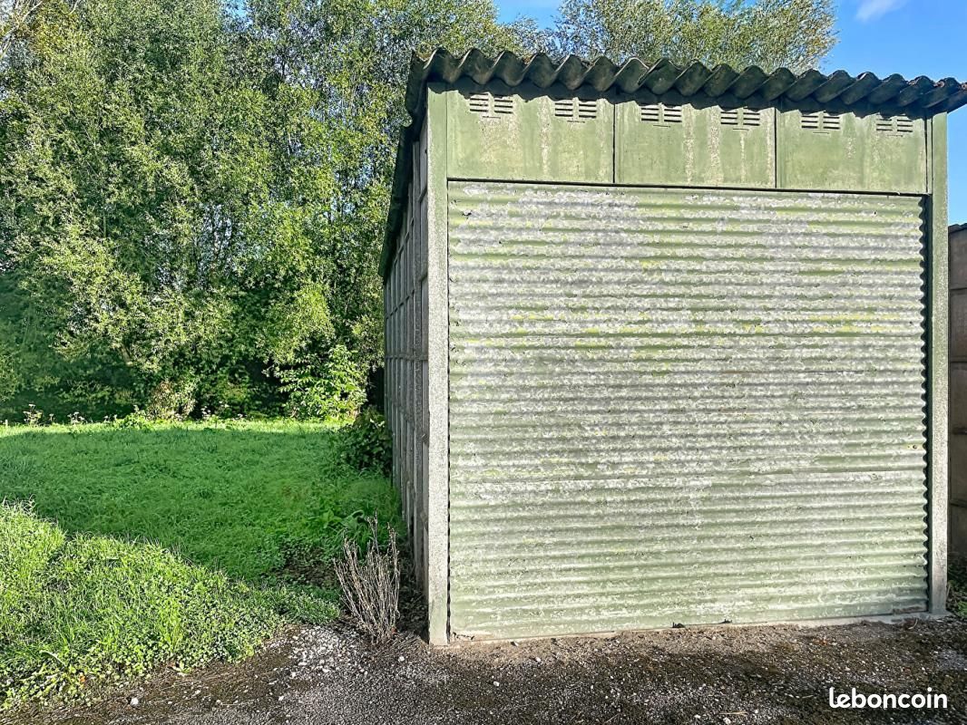 Garage/box Abbeville · 15 000 €