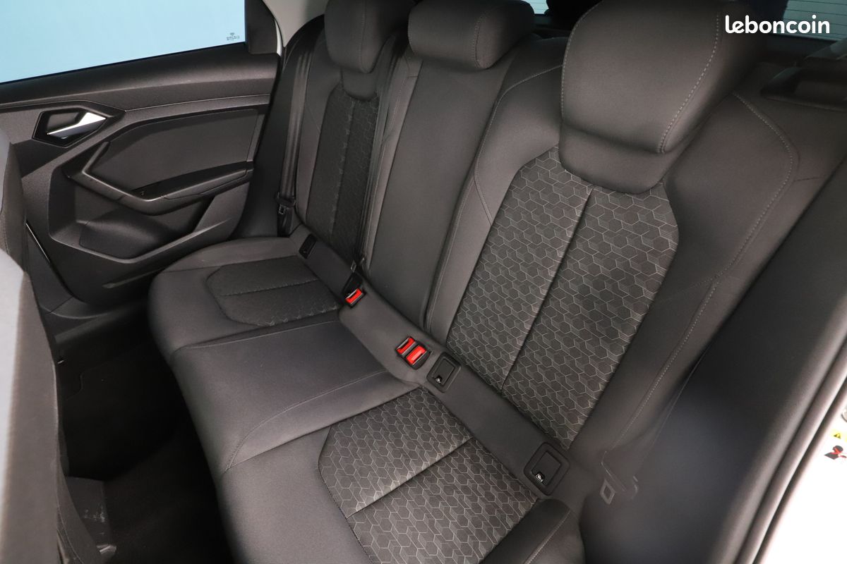 Audi A1 Sportback 25 TFSI Advanced 95 ch (image 8)