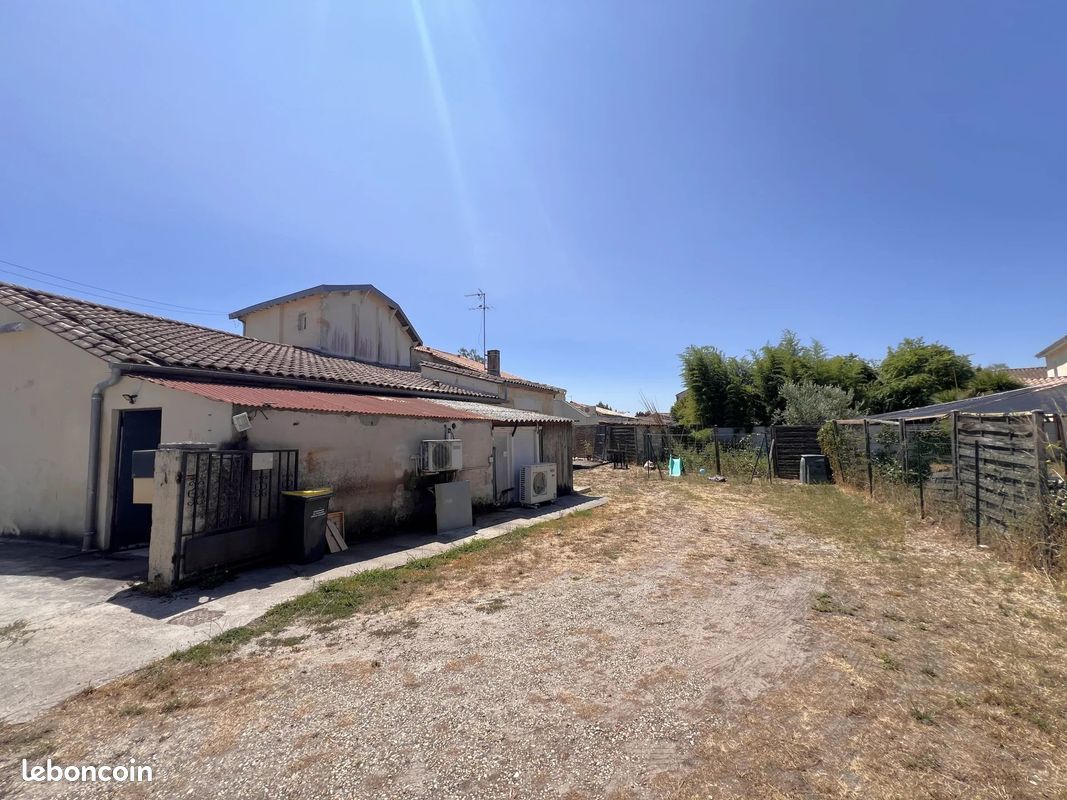 Maison 4 pièces 222 m² · à Arsac · 222 m² · 297 000 €