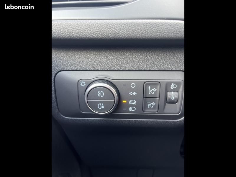 Ford Kuga 2.5 Duratec 190ch FHEV E85 ST-Line BVA (image 20)