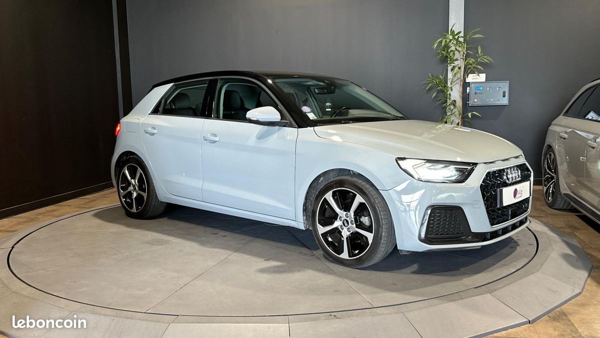 Audi A1 sportback 30 TFSI 110 S tronic 7 Advanced Gris Fleche (image 3)