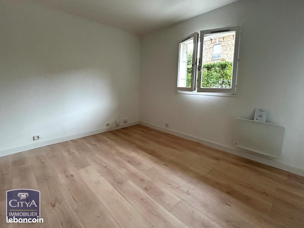 Appartement 1 pièce 19 m² · à Antony · 19 m² · 135 000 €