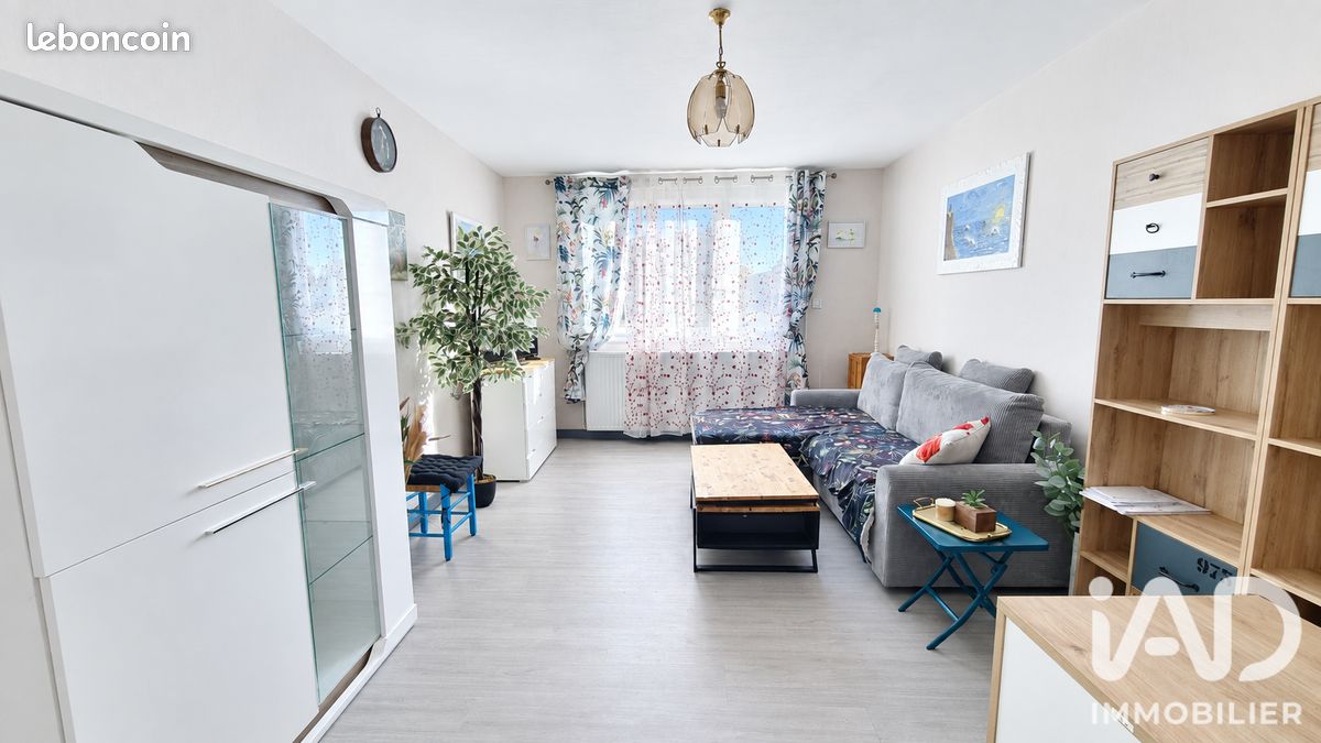 Maison 3 pièces 62 m² · à Saint-Claud · 62 m² · 561 €/mois