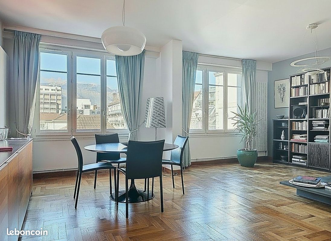 Appartement 6 pièces 134 m² · à Grenoble · 134 m² · 420 000 €