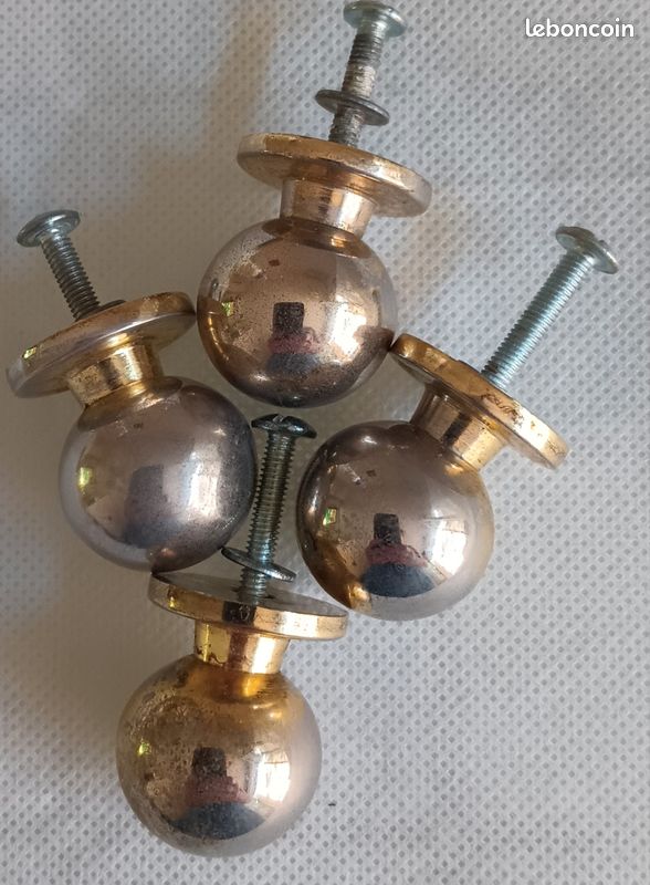 Boutons de meuble (image 1)