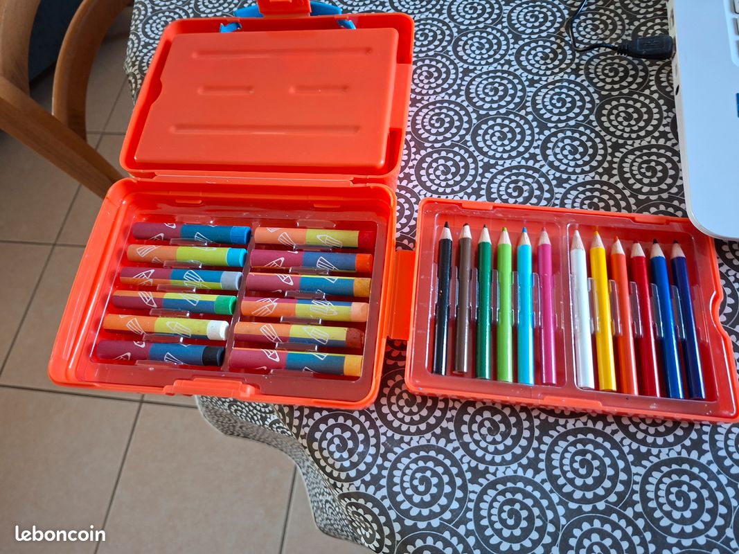 Petite mallette de coloriage (image 4)