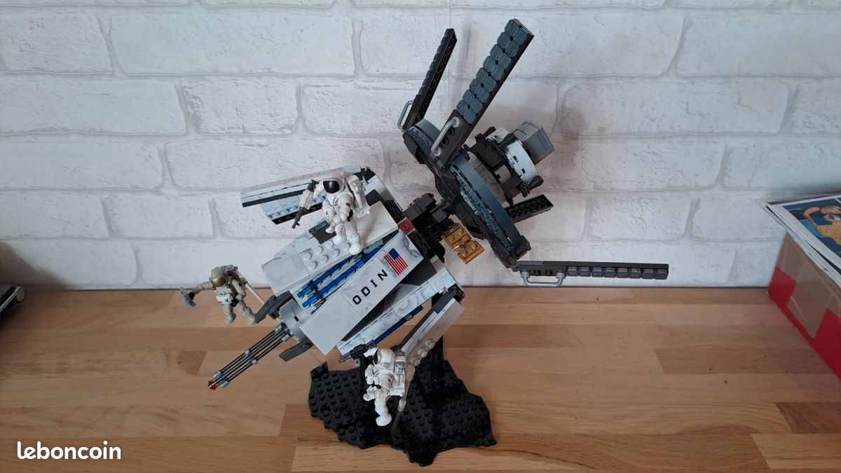 Reseña Del Amplificador De Construcción Mega Bloks 6863 De Call Of Duty Odin Space Station Strike Brickqueen