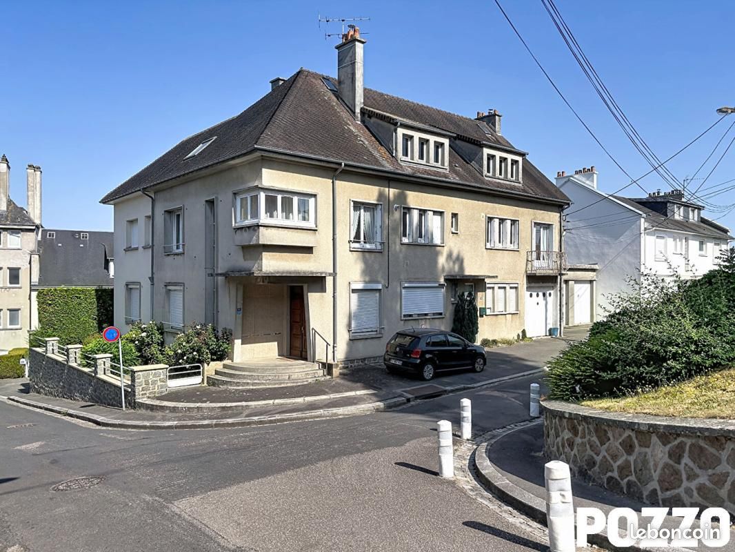 Immeuble 7 pièces 243 m² · à Vire Normandie · 243 m² · 325 000 €