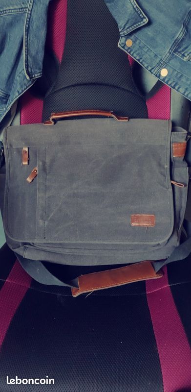 Sac en bandoulière pour PC (image 1)