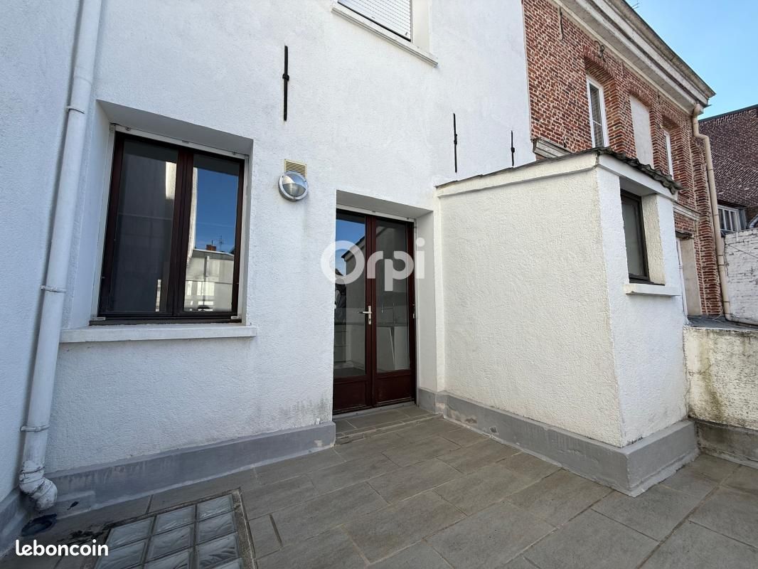 Immeuble 5 pièces 151 m² · à Douai · 151 m² · 165 000 €