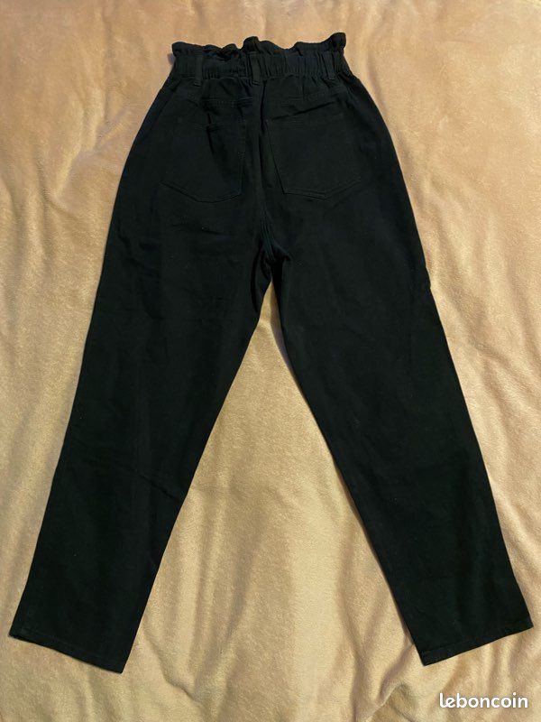 Pantalon noir taille haute (image 2)