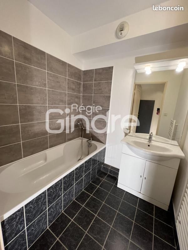 Appartement a louer oullins-pierre-benite - 1 pièce(s) - 33 m2 - Surfyn