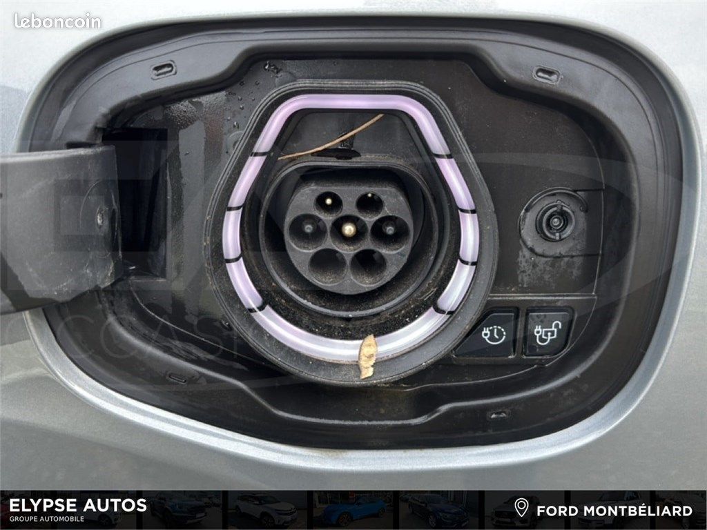 Ford Kuga III 2.5 DURATEC 225 CH PHEV POWERSHIFT Vignale (image 13)