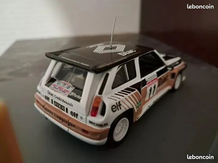 Cavalletto Malaguti Cavalcone Original NOS Cavalletto Malaguti Cavalcone Original NOS