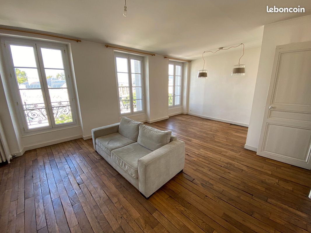 Appartement 3 pièces 77 m² · à Poitiers · 77 m² · 830 €/mois