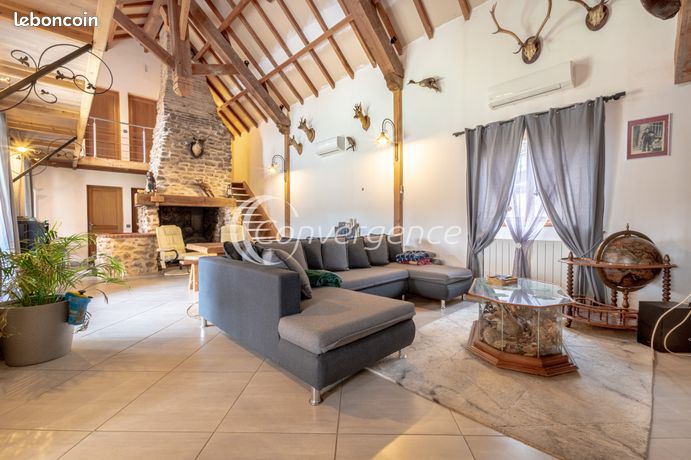 Maison 5 pièces 185 m²