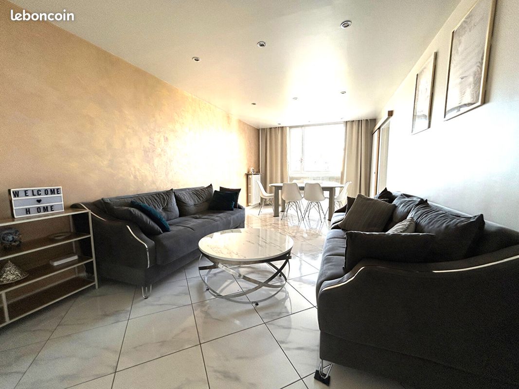 Appartement 4 pièces 81 m² · à Lyon · 81 m² · 210 000 €