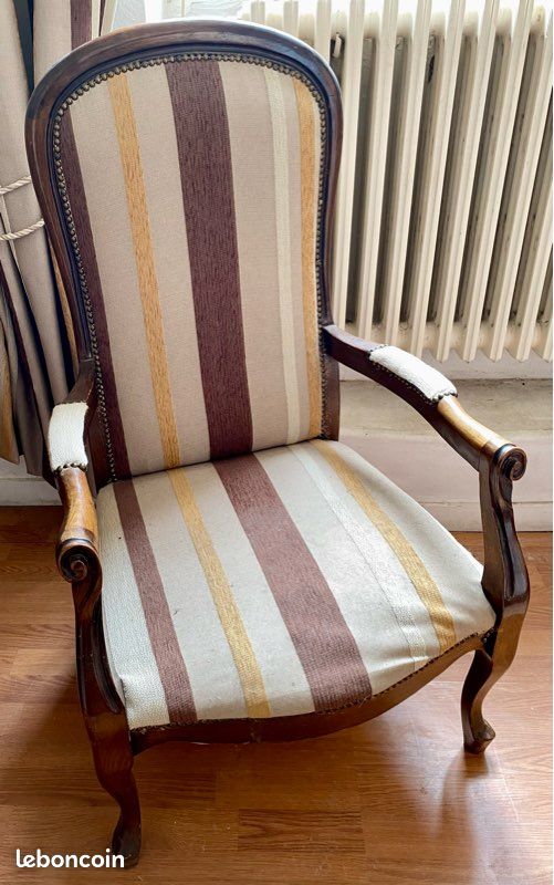Fauteuil Voltaire ancien tapissé (image 7)