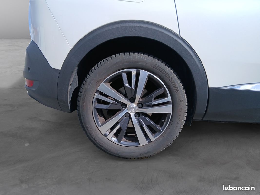PEUGEOT 5008 130Ch Garantie 12 mois (image 25)
