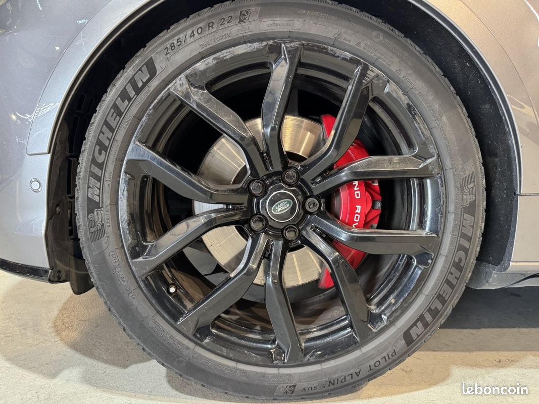 Land Rover Range Rover Sport (2) V8 5.0 575ch SVR Toit Ouvrant CARBONE Phase 2 (image 32)